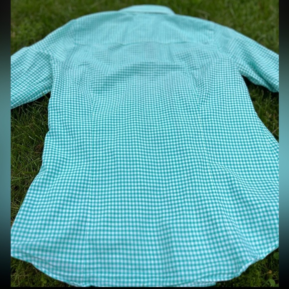 J. Crew perfect Classic Button down shirt - Picture 7 of 12